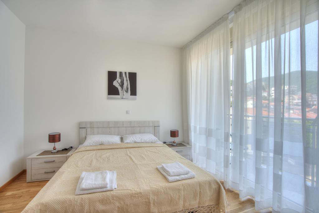 Apartments Lora Bokeljske Brigade Μπούντβα Εξωτερικό φωτογραφία